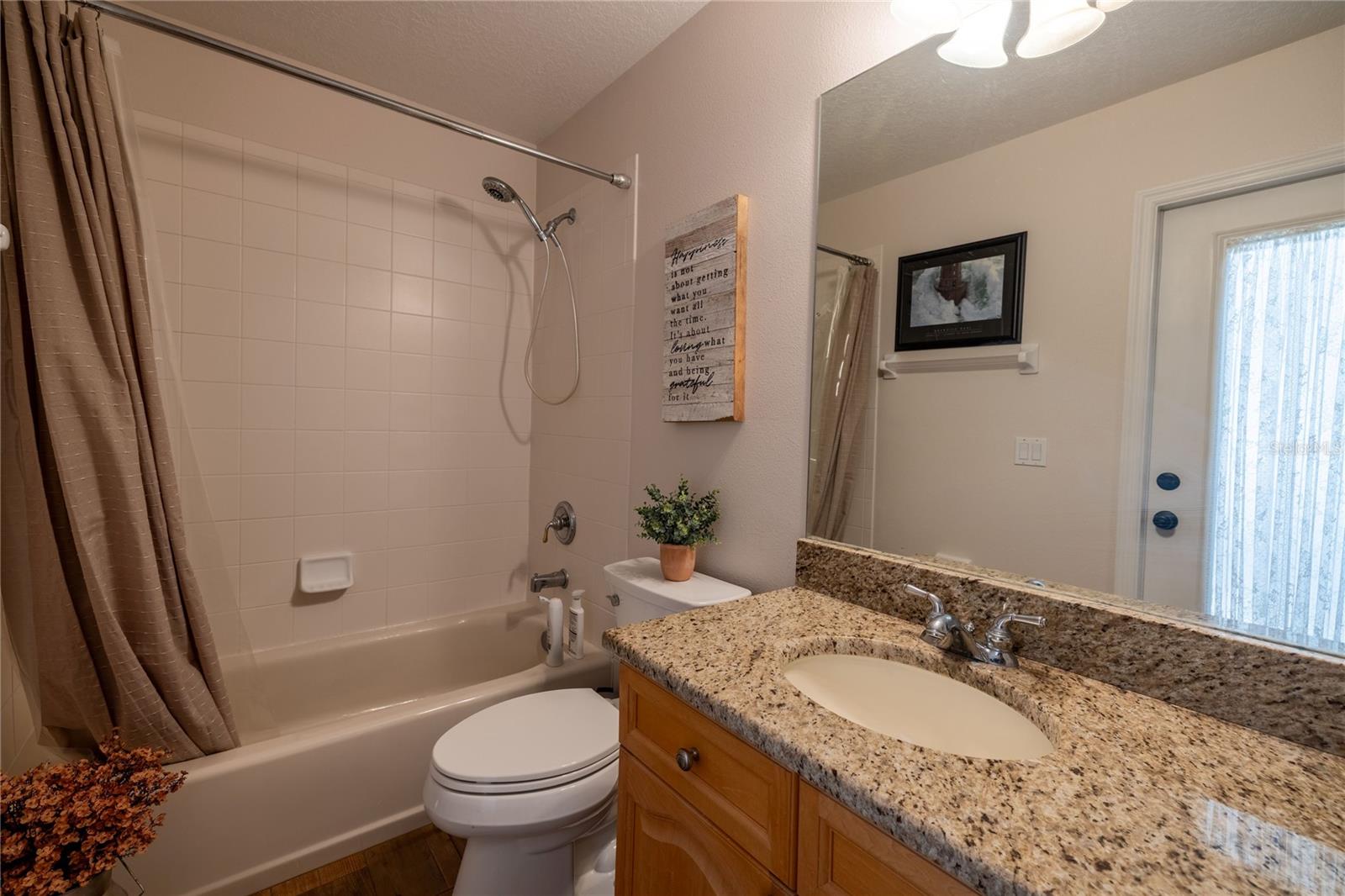 19232 Park Place Blvd Property Photo 17