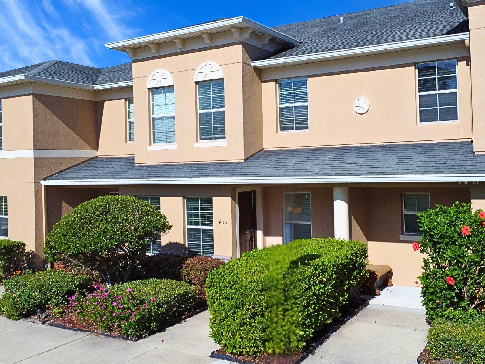 405 CARINA CIR