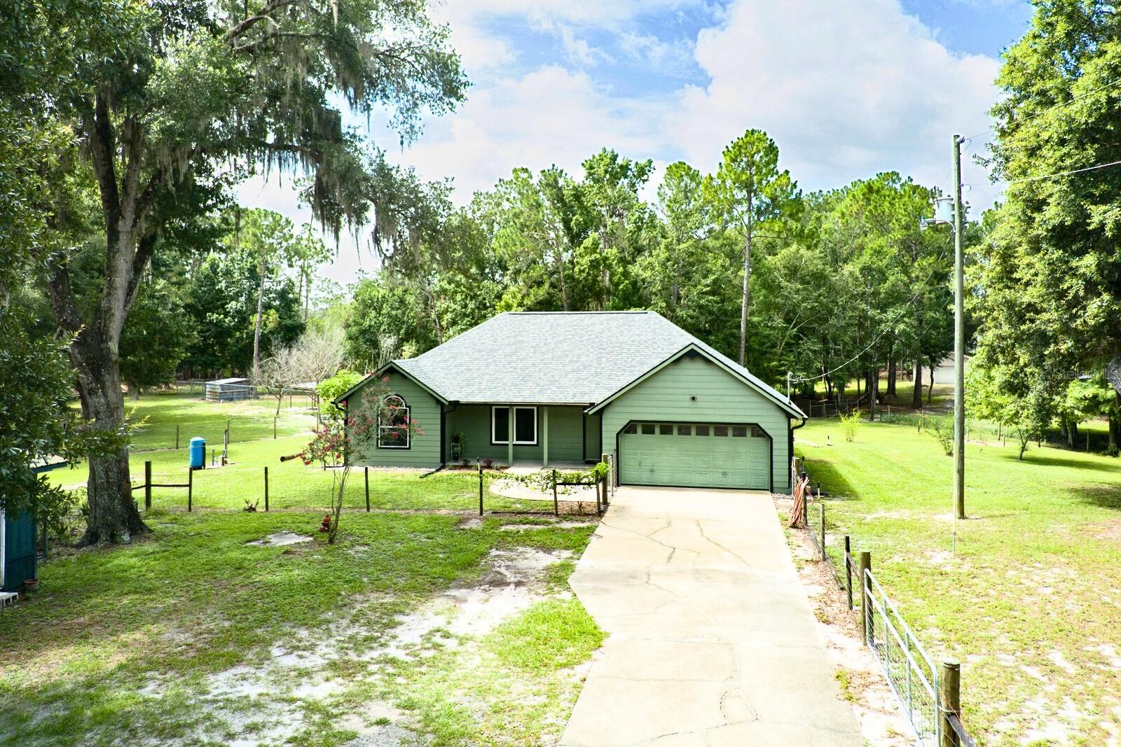 1135 Peterson Rd Property Photo 1