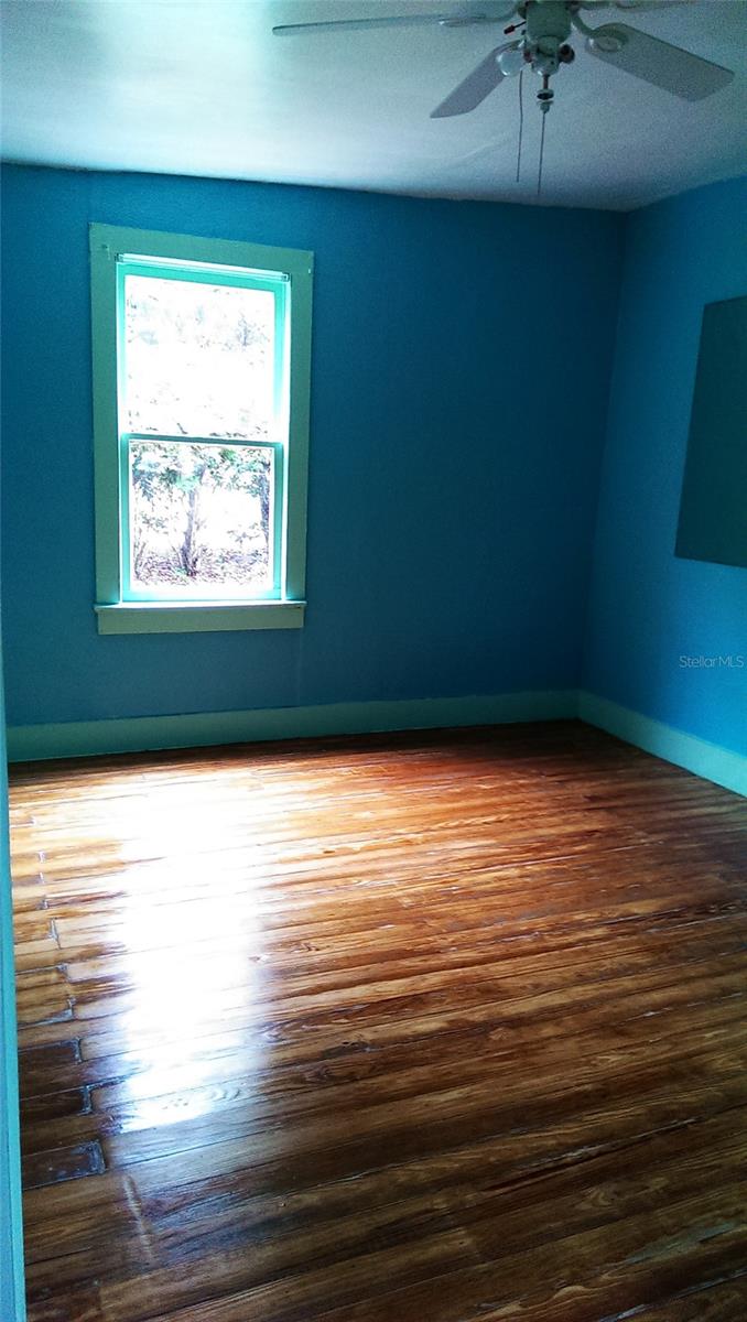 1 Smith Ct Property Photo 15