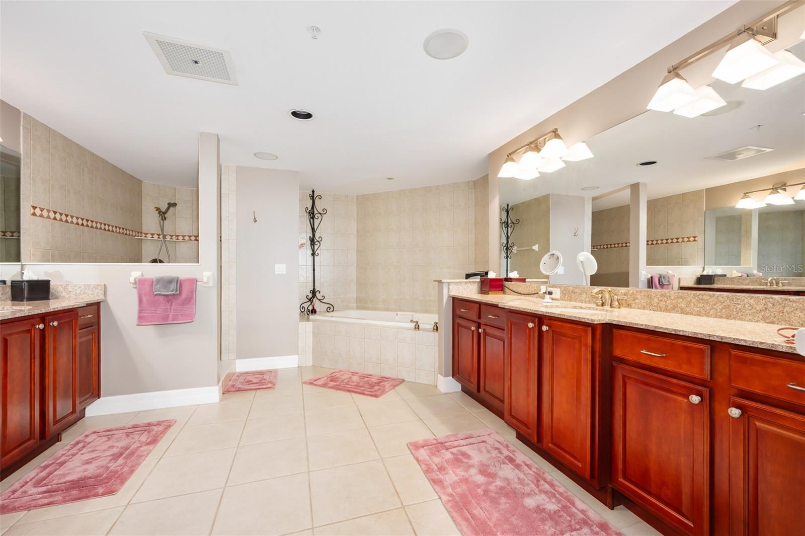 3851 S Atlantic Ave #701 Property Photo 41