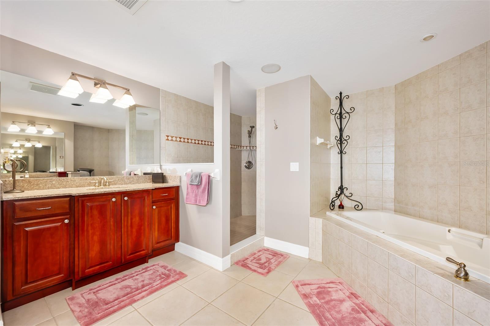 3851 S Atlantic Ave #701 Property Photo 42