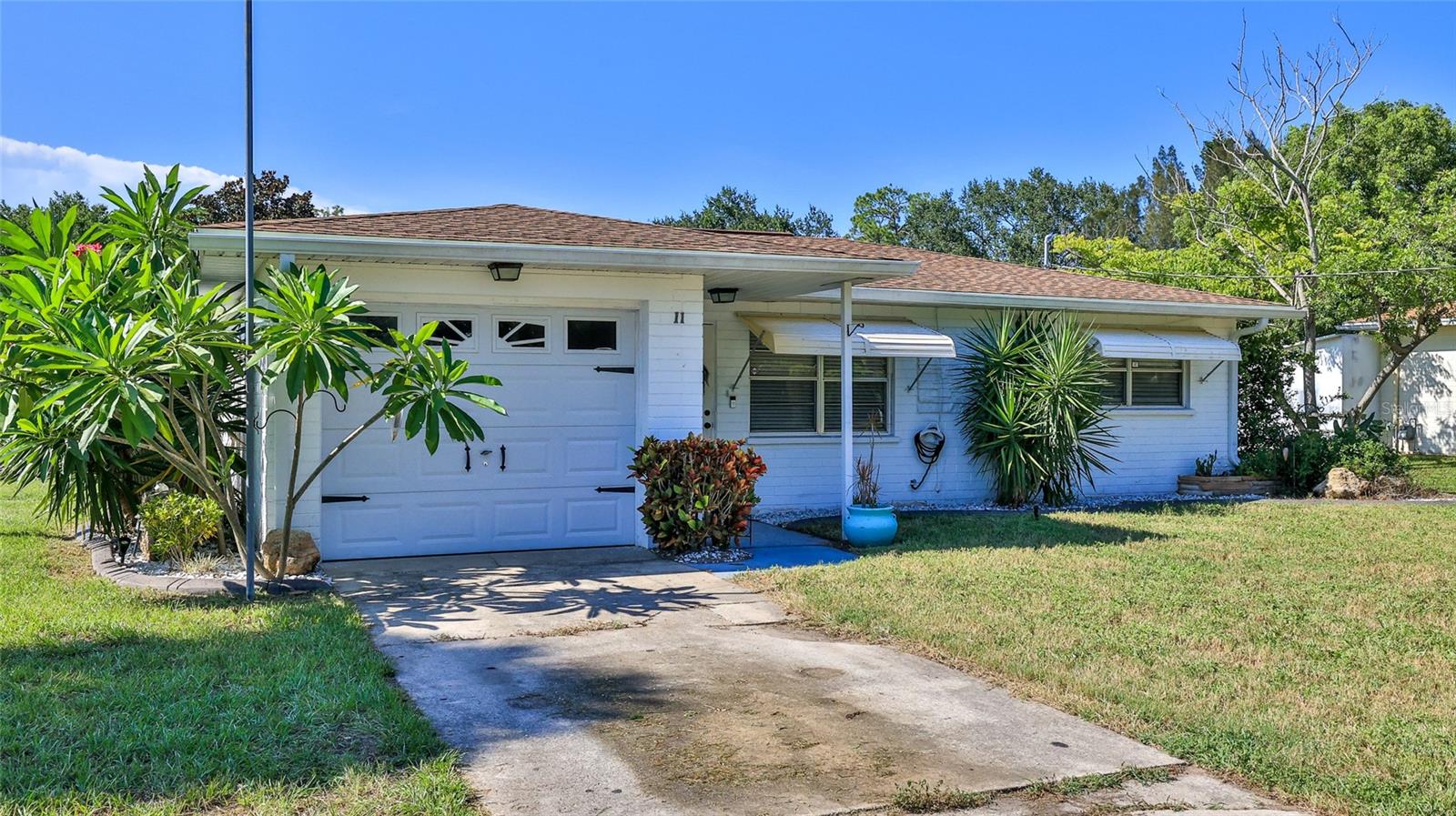 11 Swan Property Photo 1