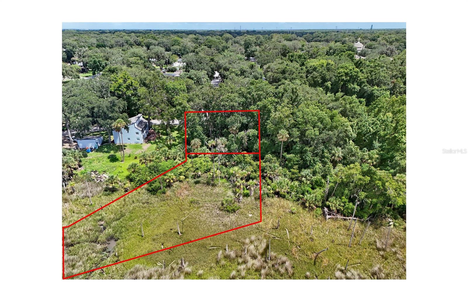 Oak Landings Dr Property Photo 3