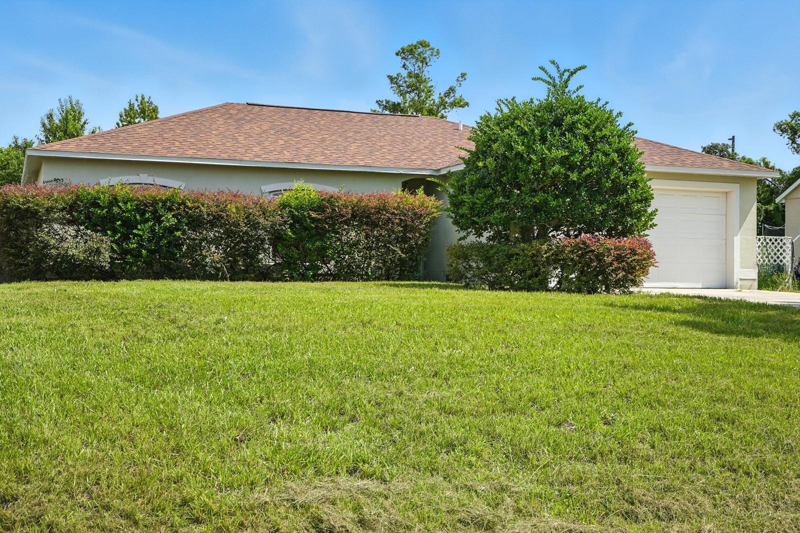 3154 Lynnhaven St Property Photo 3