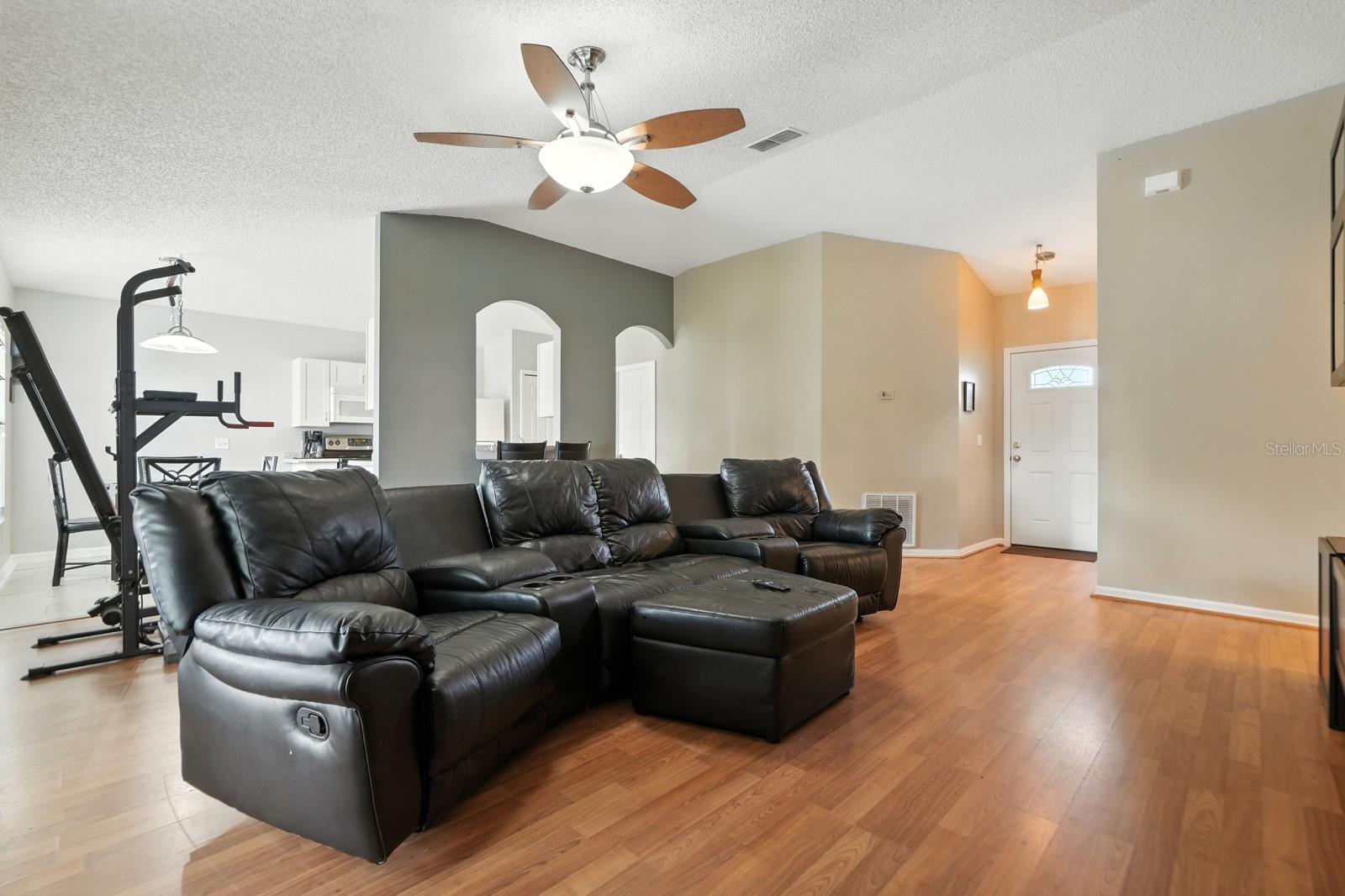 3154 Lynnhaven St Property Photo 12
