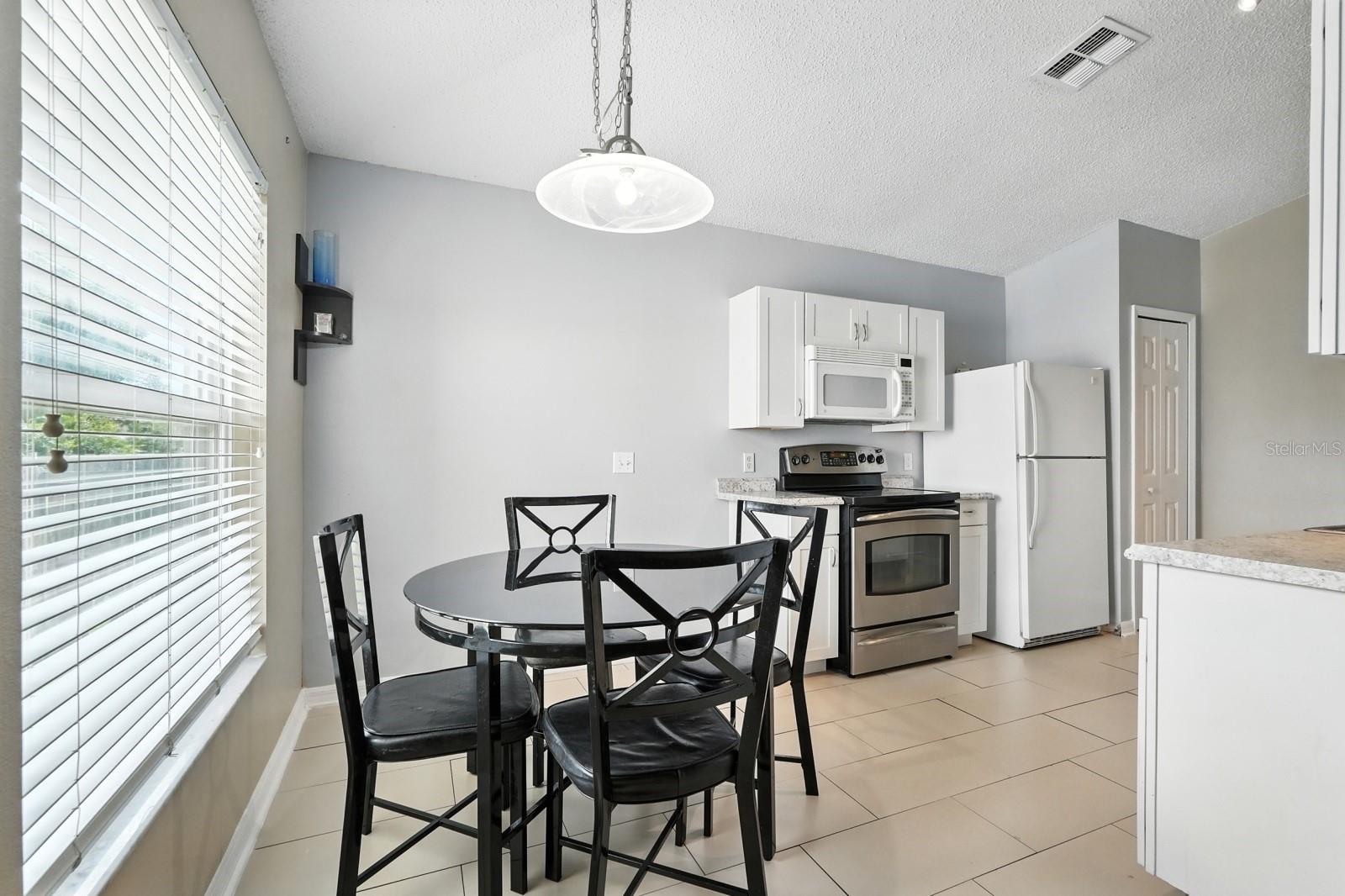 3154 Lynnhaven St Property Photo 18