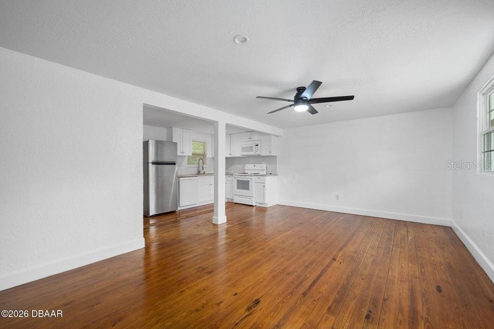 1636 Valencia Ave Property Photo 10