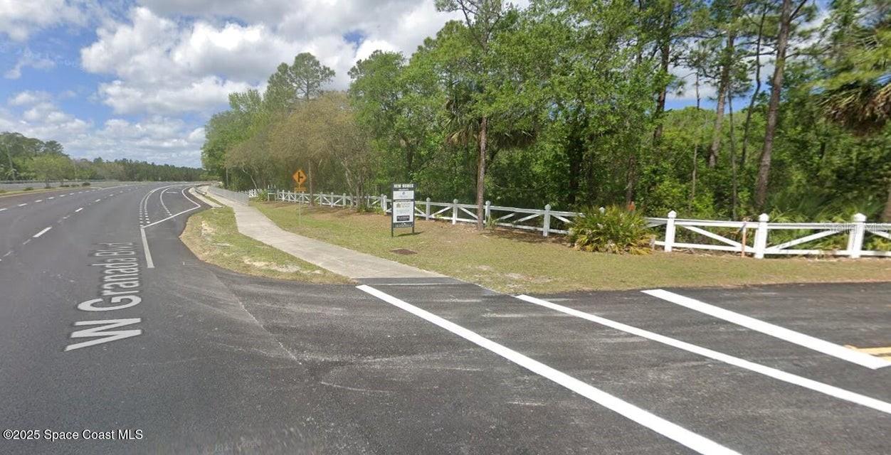 W Sr-40 Property Photo 2