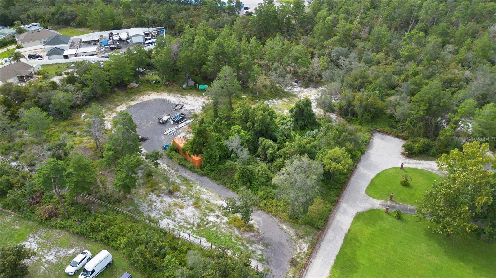 2500 Leonard Dr Property Photo 13