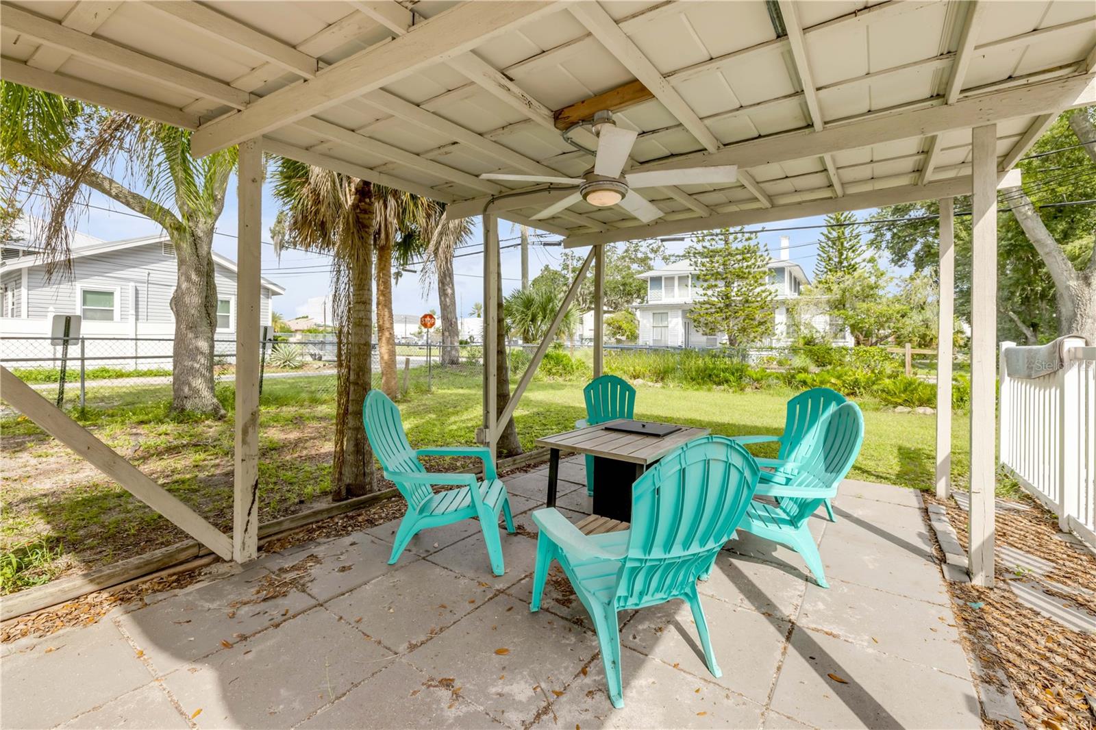 200 Live Oak St Property Photo 66