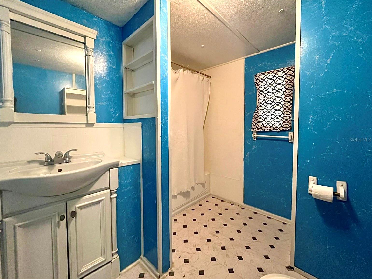 V4945105 Property Photo 14