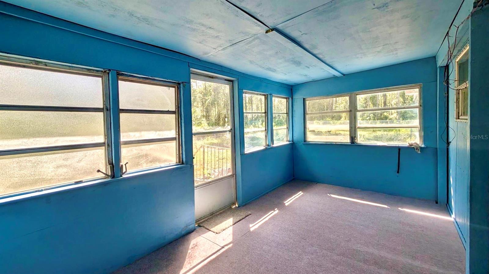 V4945105 Property Photo 17