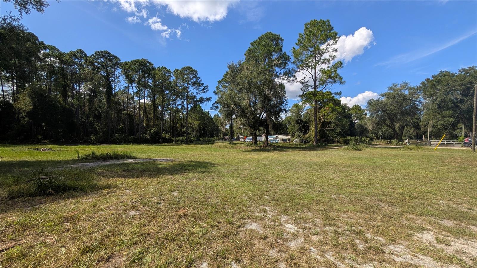 V4945105 Property Photo 22