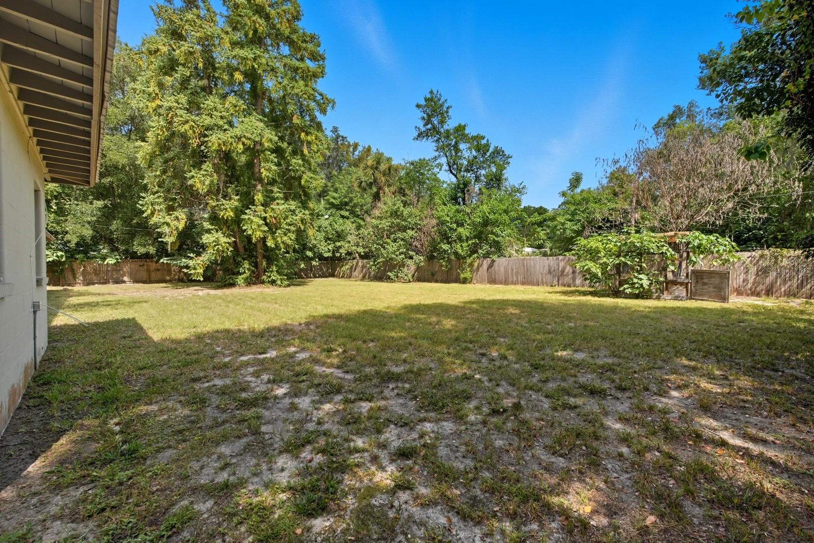 130 Sw Peach St Property Photo 38