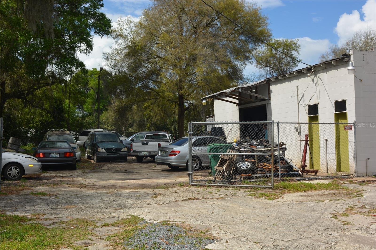 800 S Adelle Ave Property Photo 13