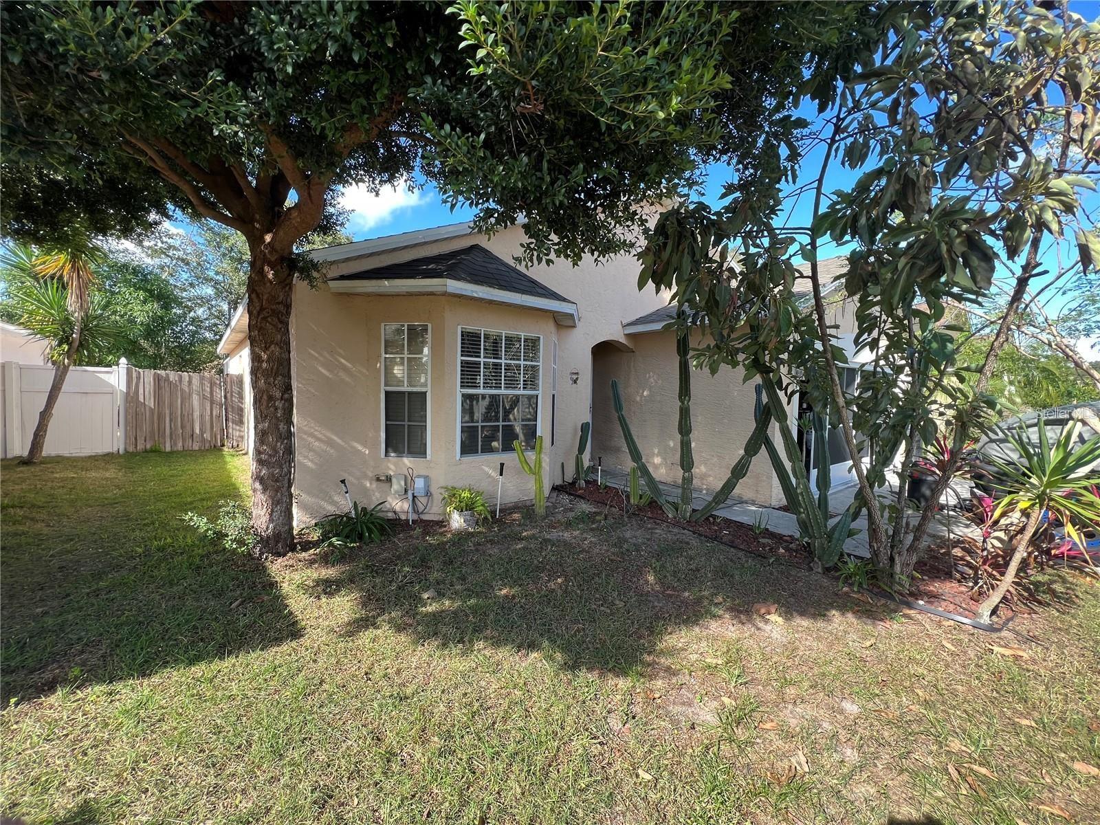 2814 Palm Isle Way Property Photo 2
