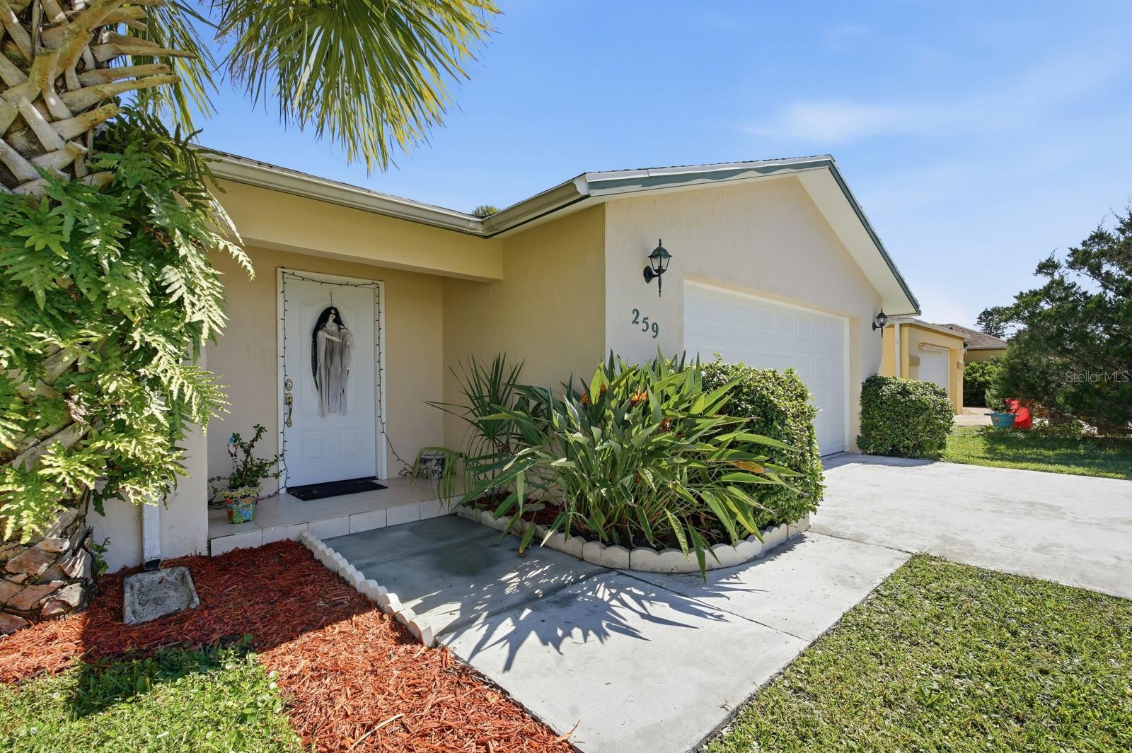 259 Ocean Palm Dr Property Photo 6
