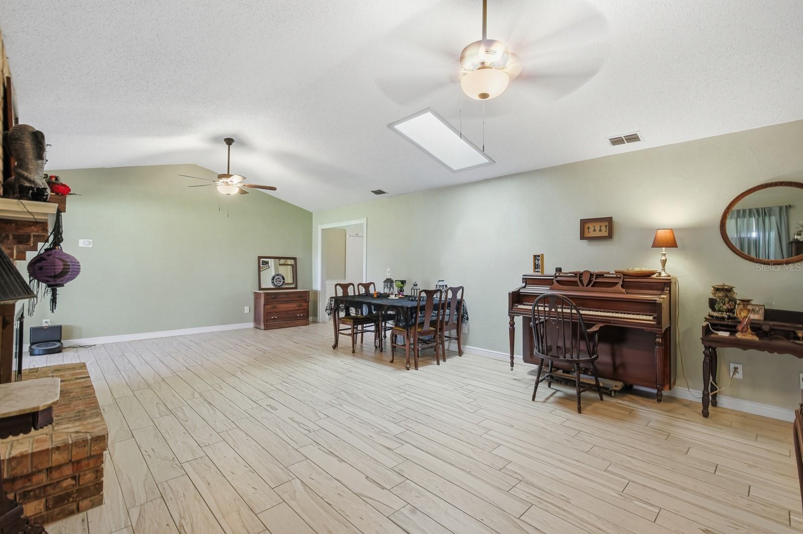 259 Ocean Palm Dr Property Photo 17