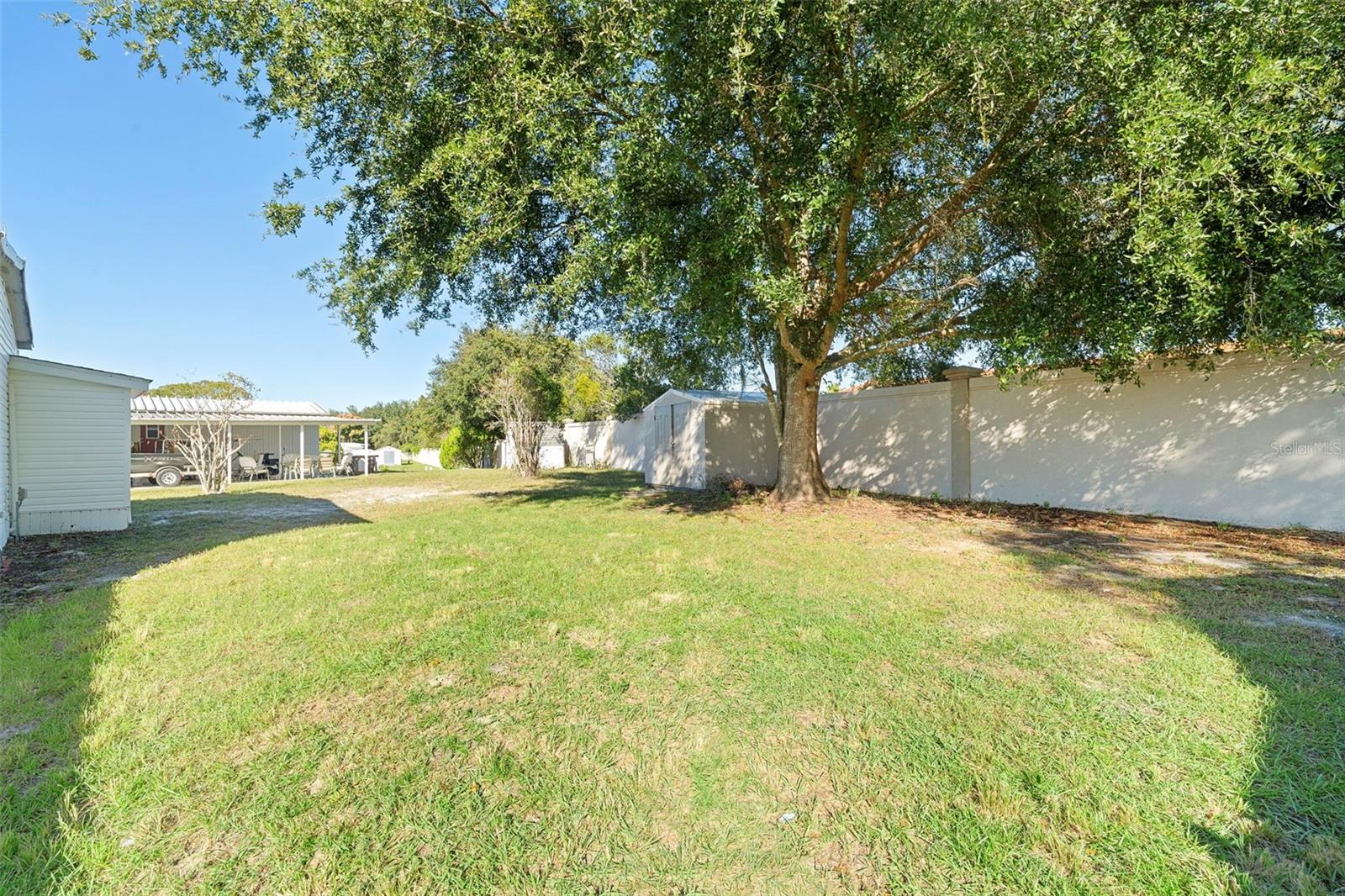 105 Florence Blvd Property Photo 18
