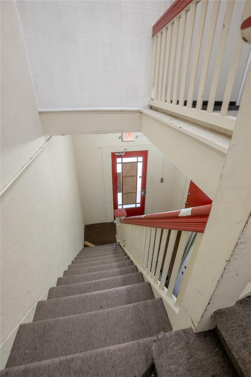 128 E Rich Ave Property Photo 35