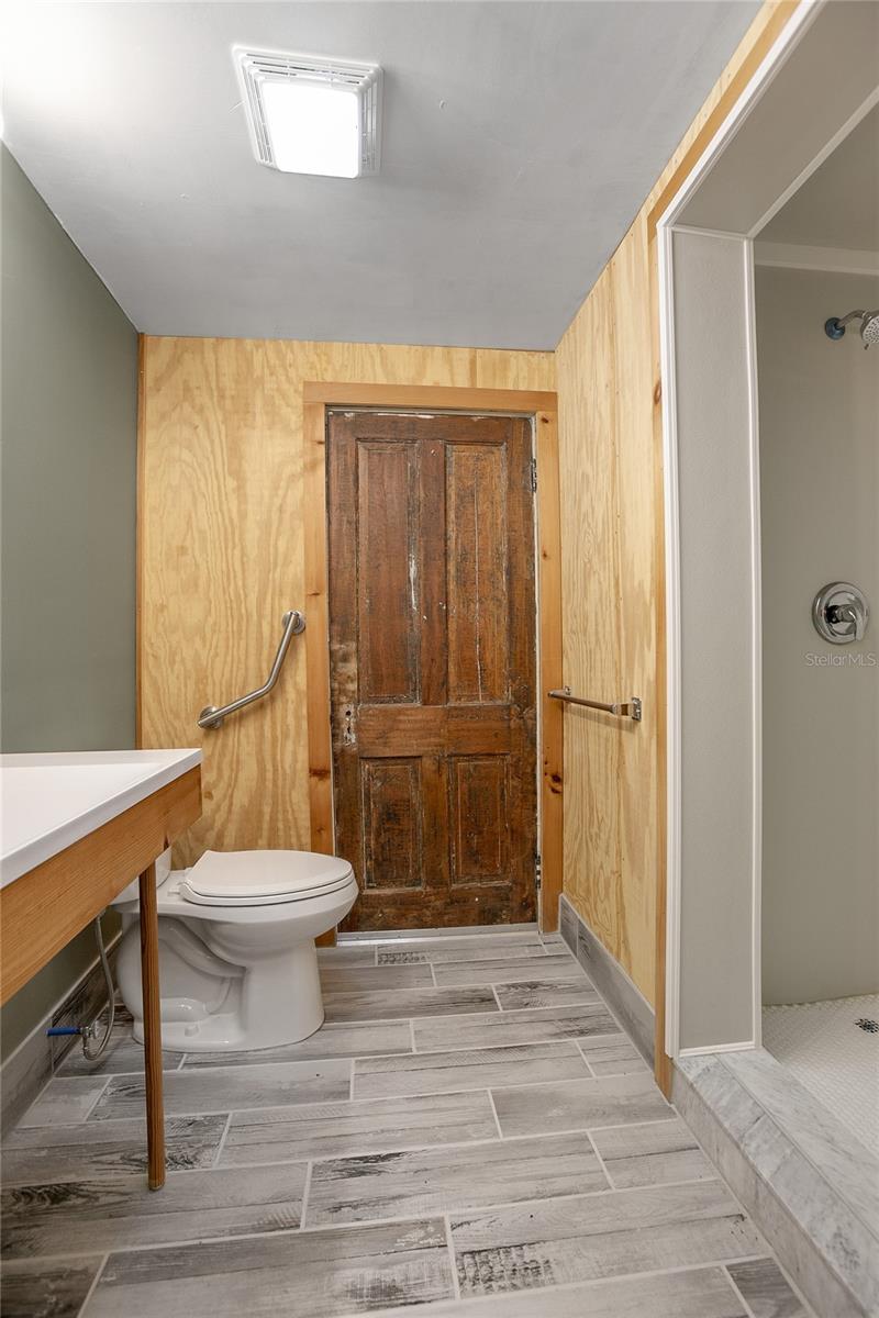 128 E Rich Ave Property Photo 54