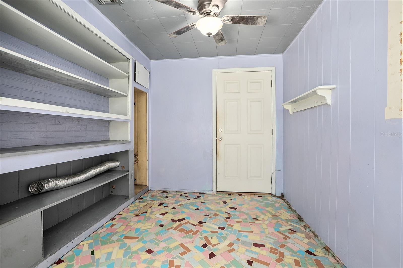 128 E Rich Ave Property Photo 59