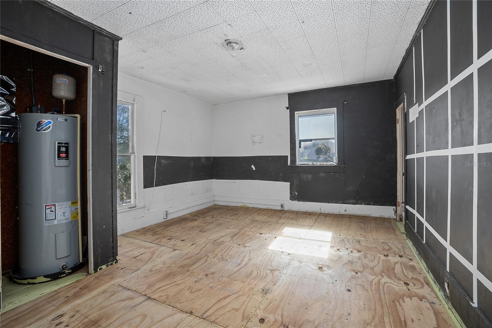128 E Rich Ave Property Photo 60