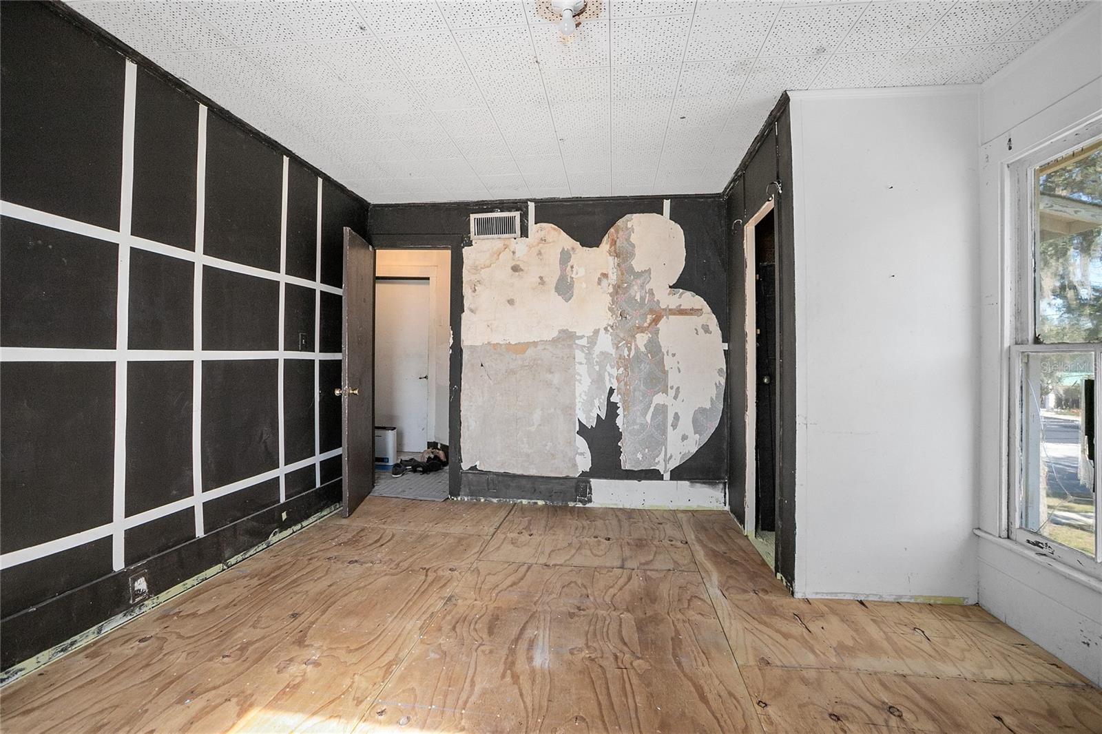 128 E Rich Ave Property Photo 61