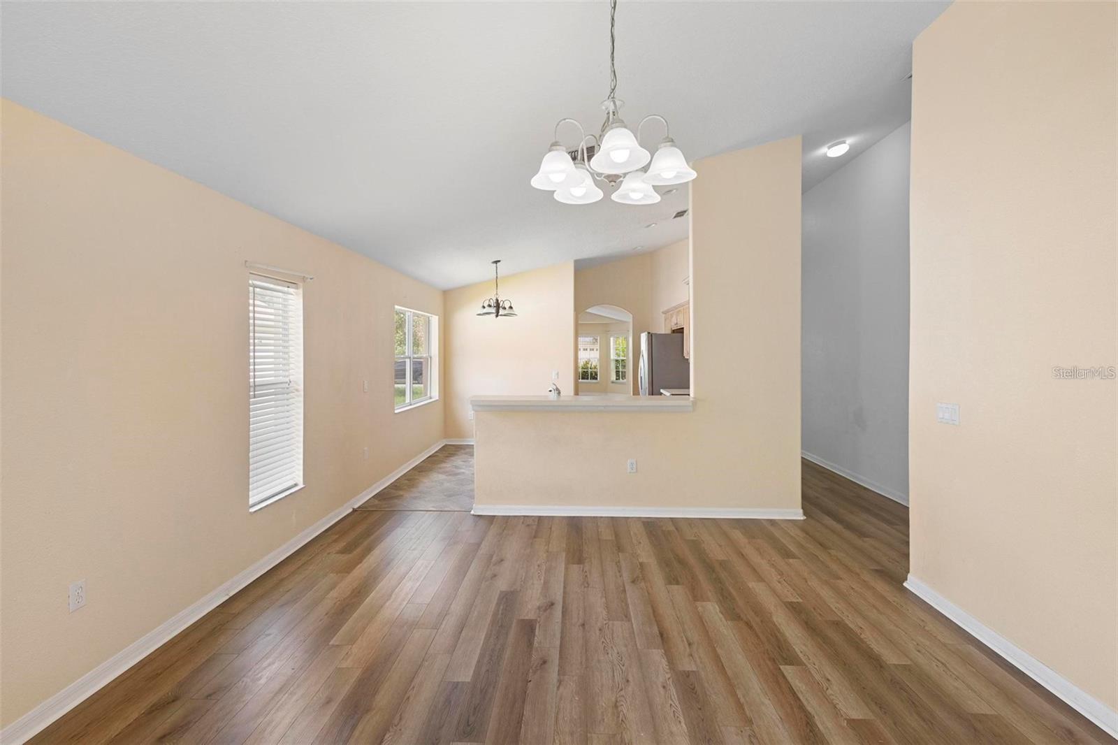 3152 Wood Rose Way Property Photo 10