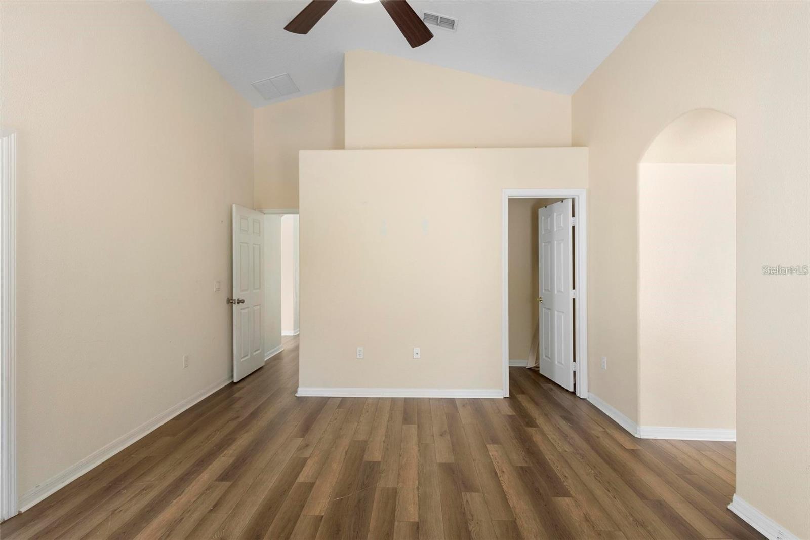 3152 Wood Rose Way Property Photo 14