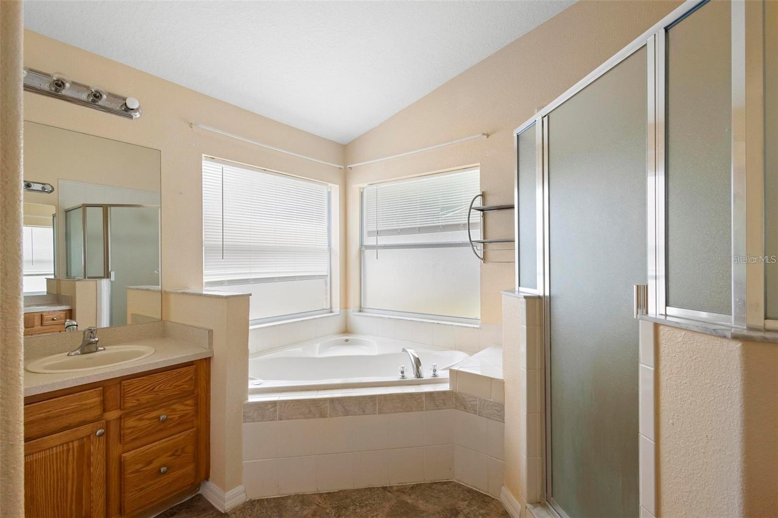 3152 Wood Rose Way Property Photo 16