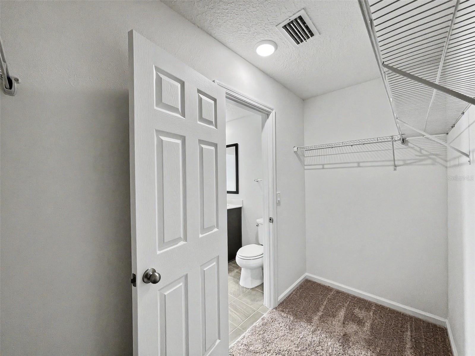 55 Signet Cir Property Photo 18