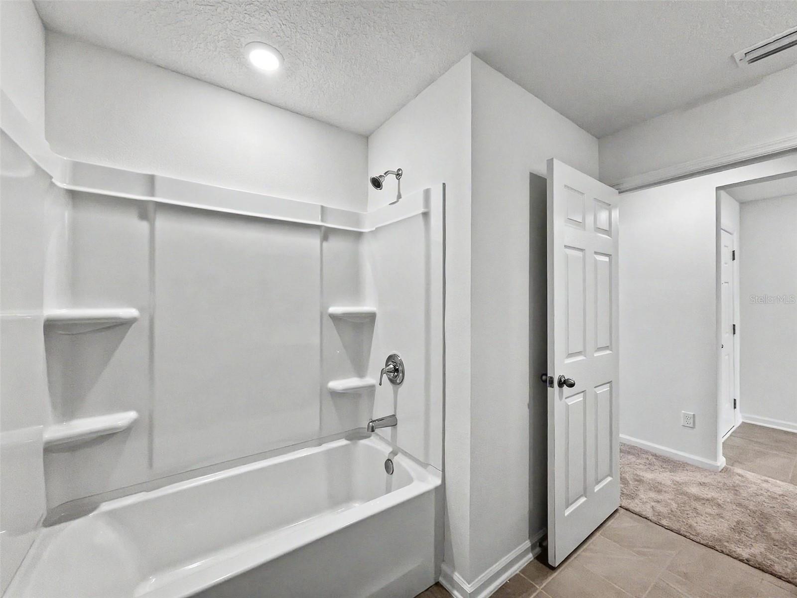 55 Signet Cir Property Photo 24