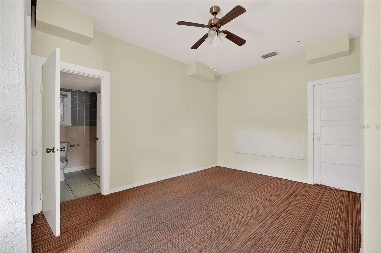 146 Kingston Ave Property Photo 17