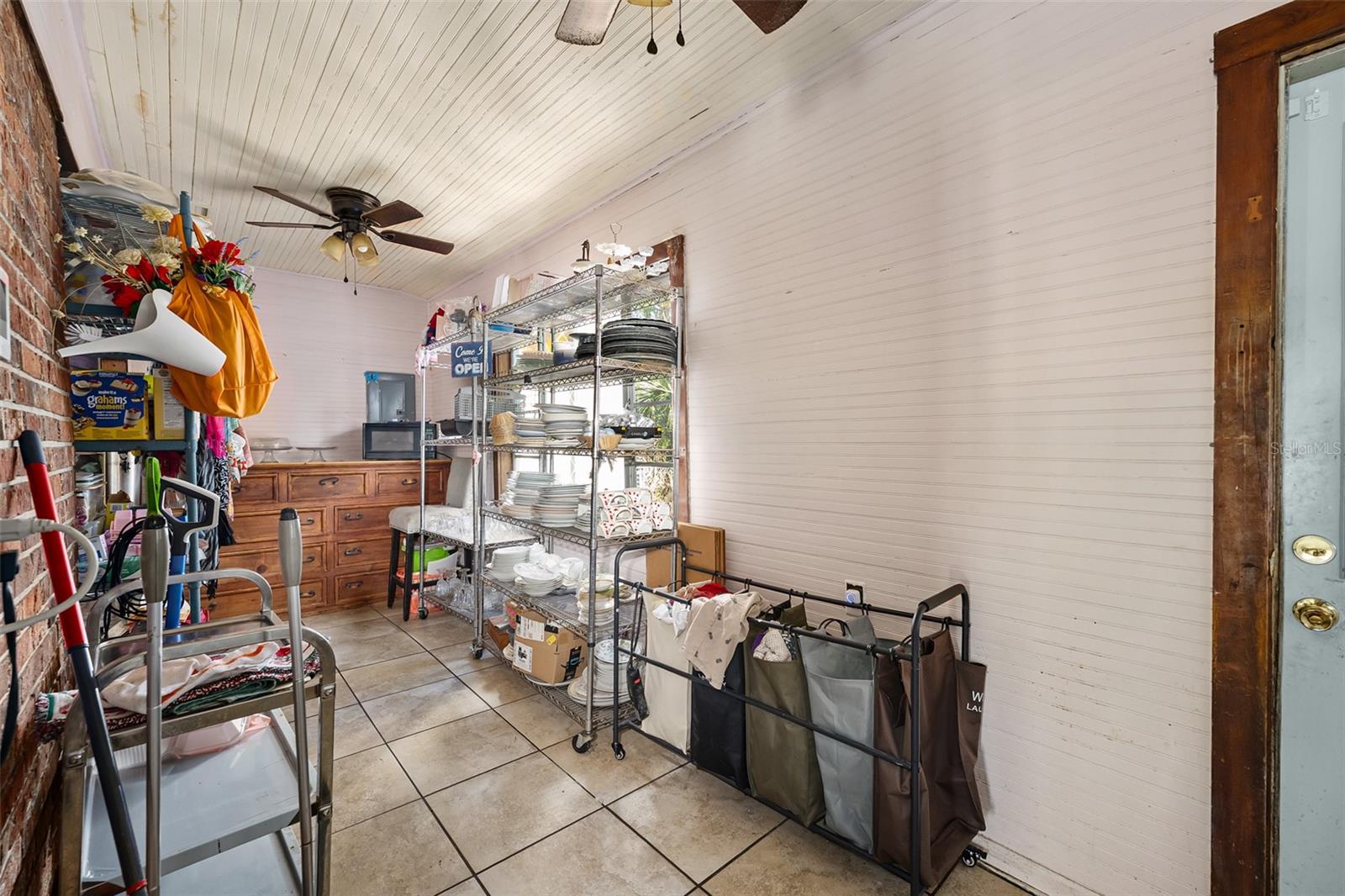228 W Howry Ave Property Photo 39
