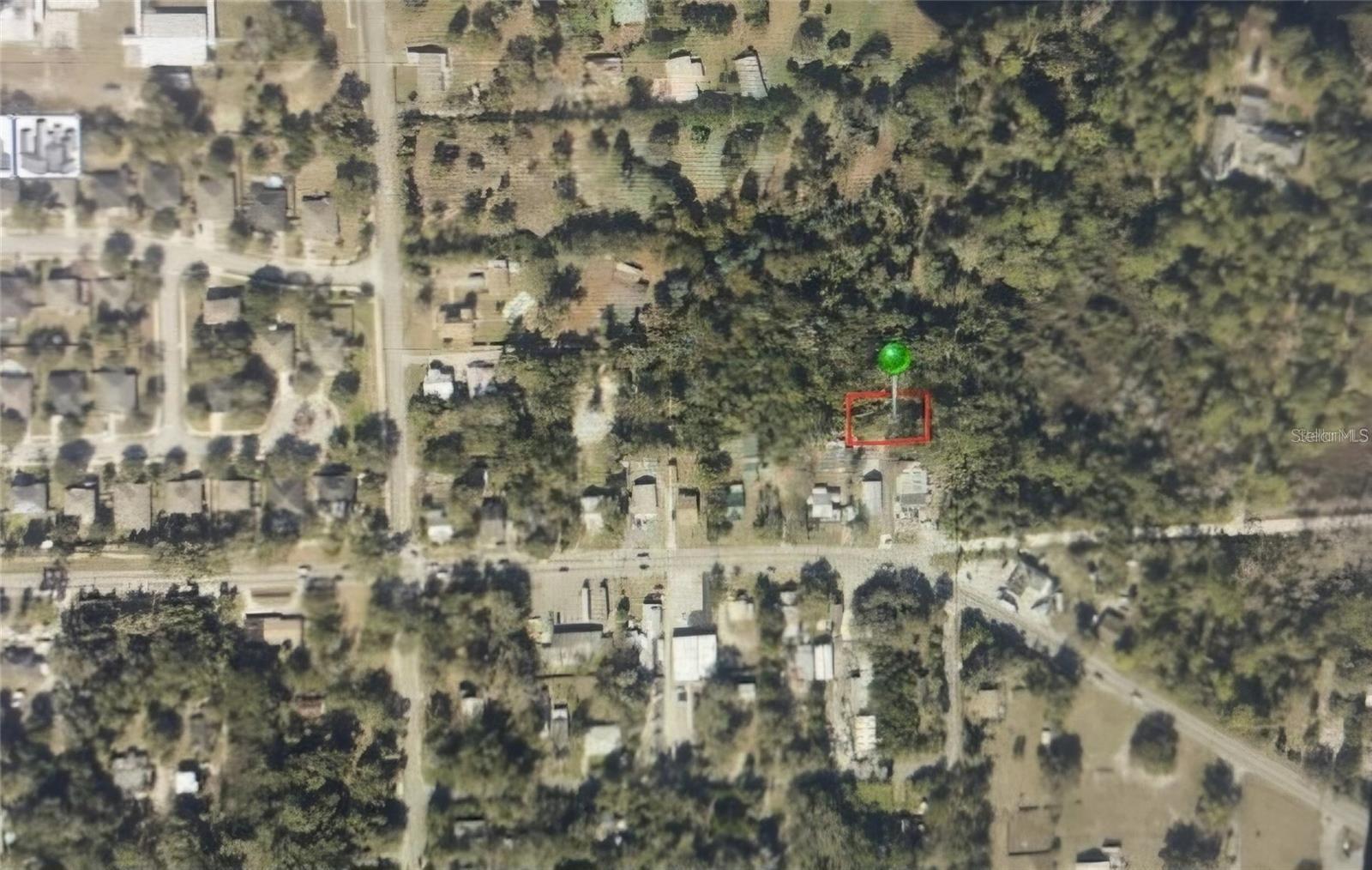 Lakeview St Property Photo 1