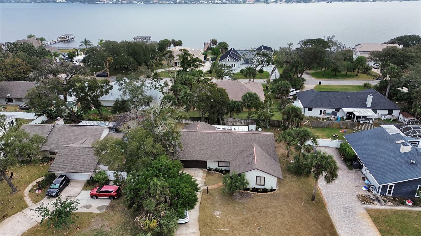 1411 N Beach St Property Photo 2