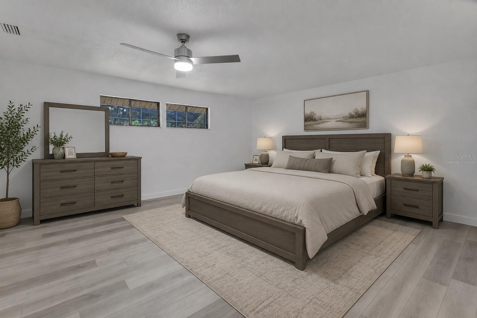 1411 N Beach St Property Photo 13