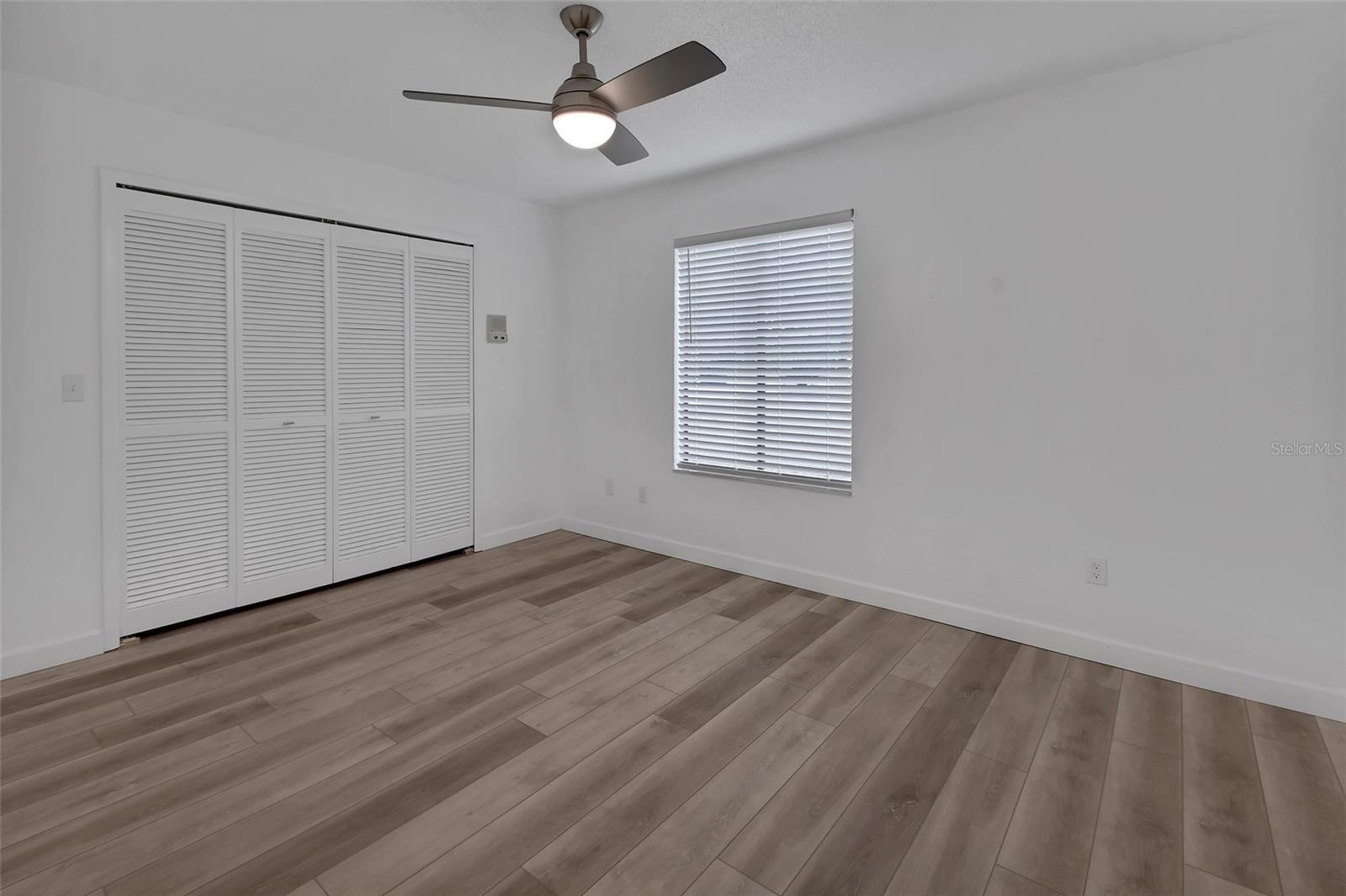 1411 N Beach St Property Photo 24