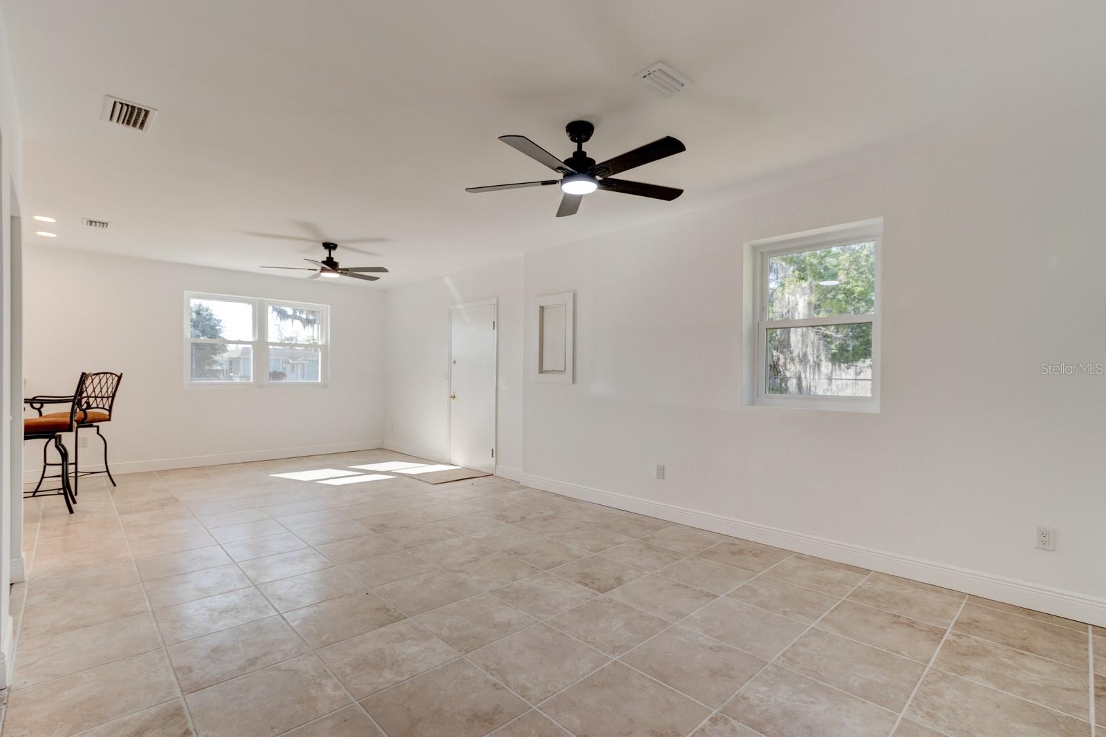 4 Main St Property Photo 5
