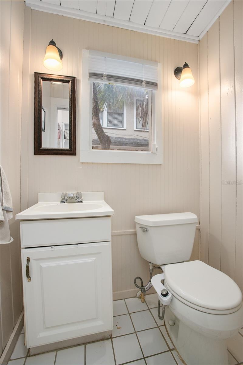 206 W Wisconsin Ave Property Photo 12