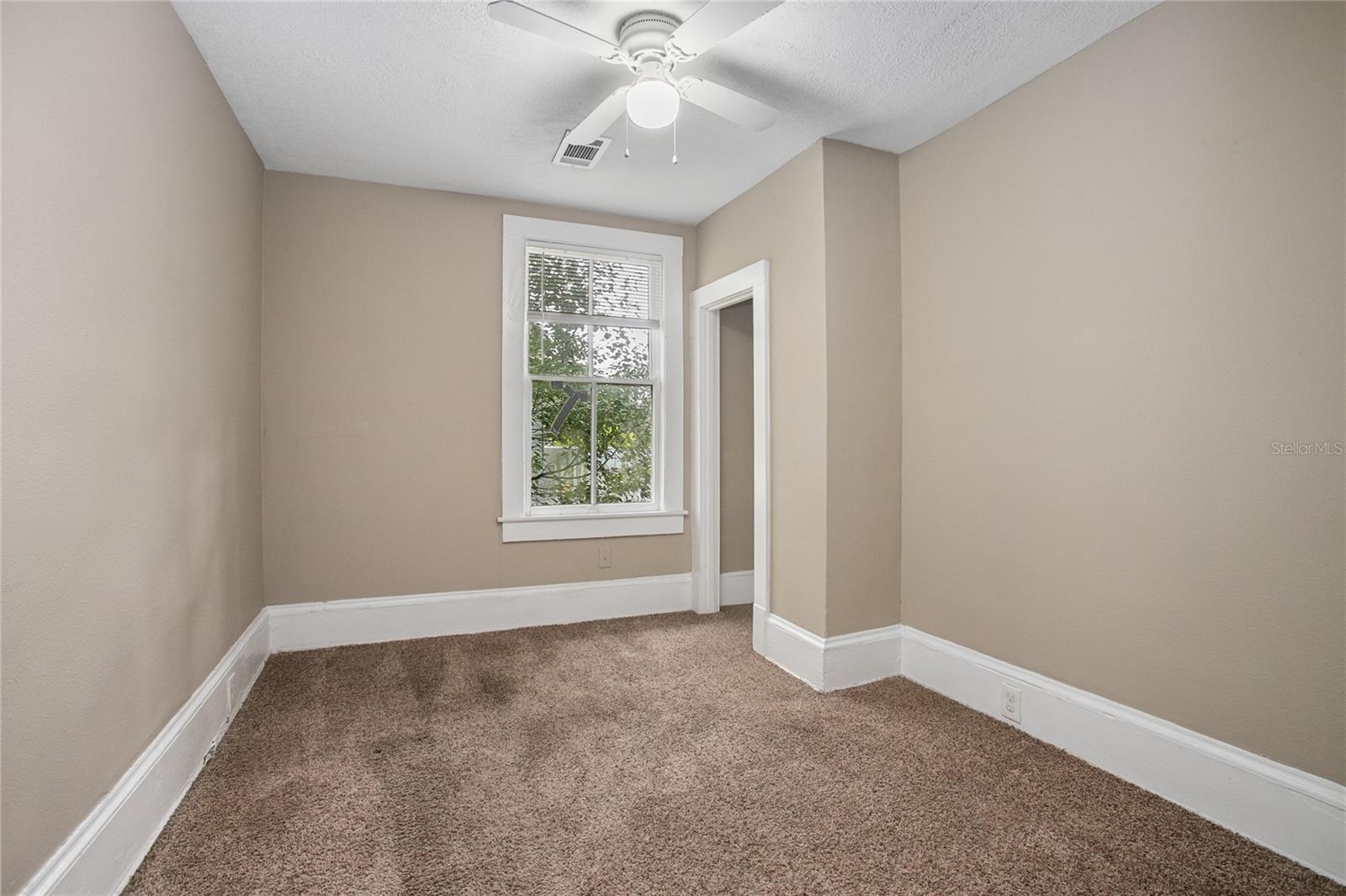 206 W Wisconsin Ave Property Photo 38
