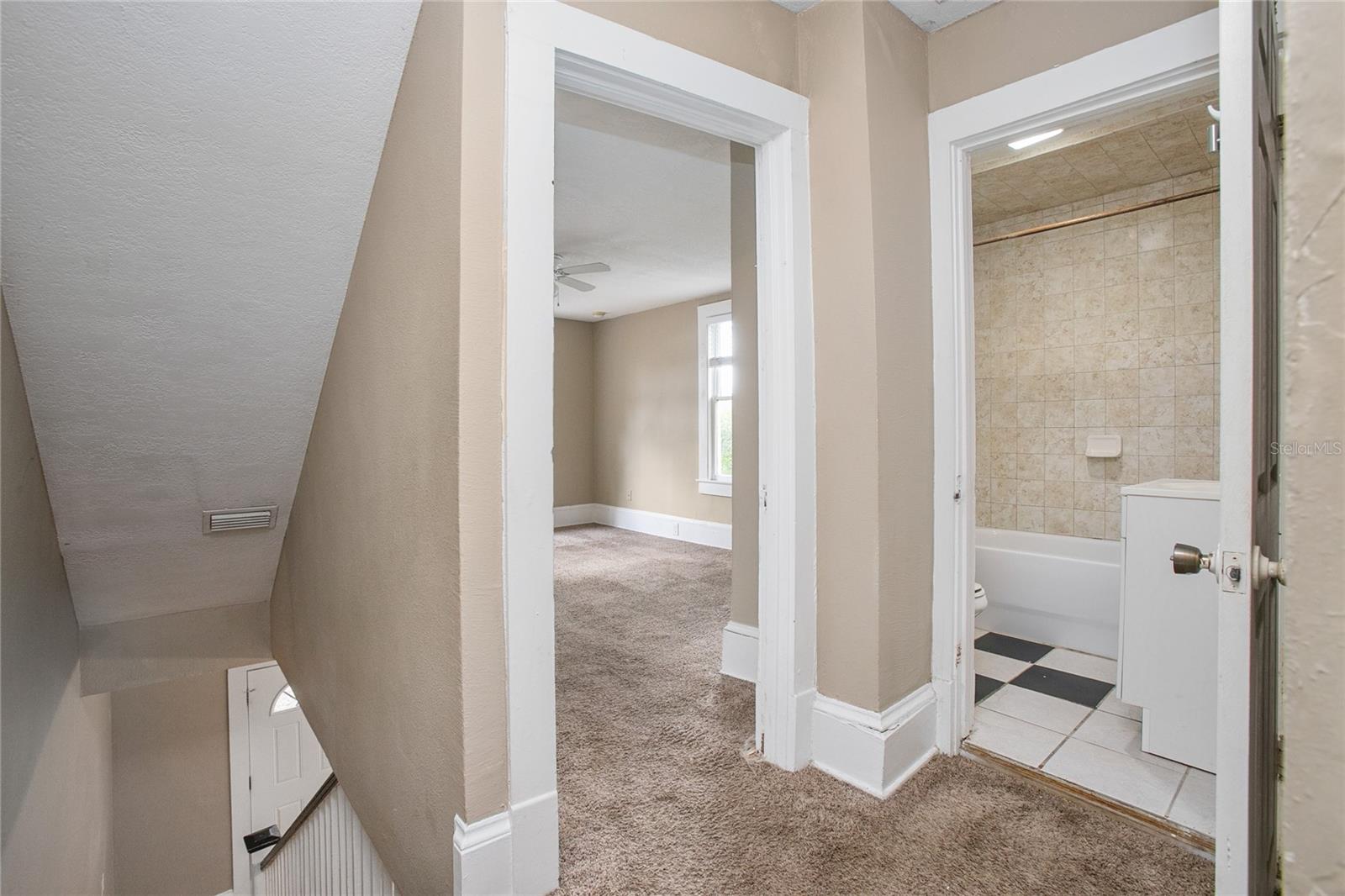 206 W Wisconsin Ave Property Photo 42