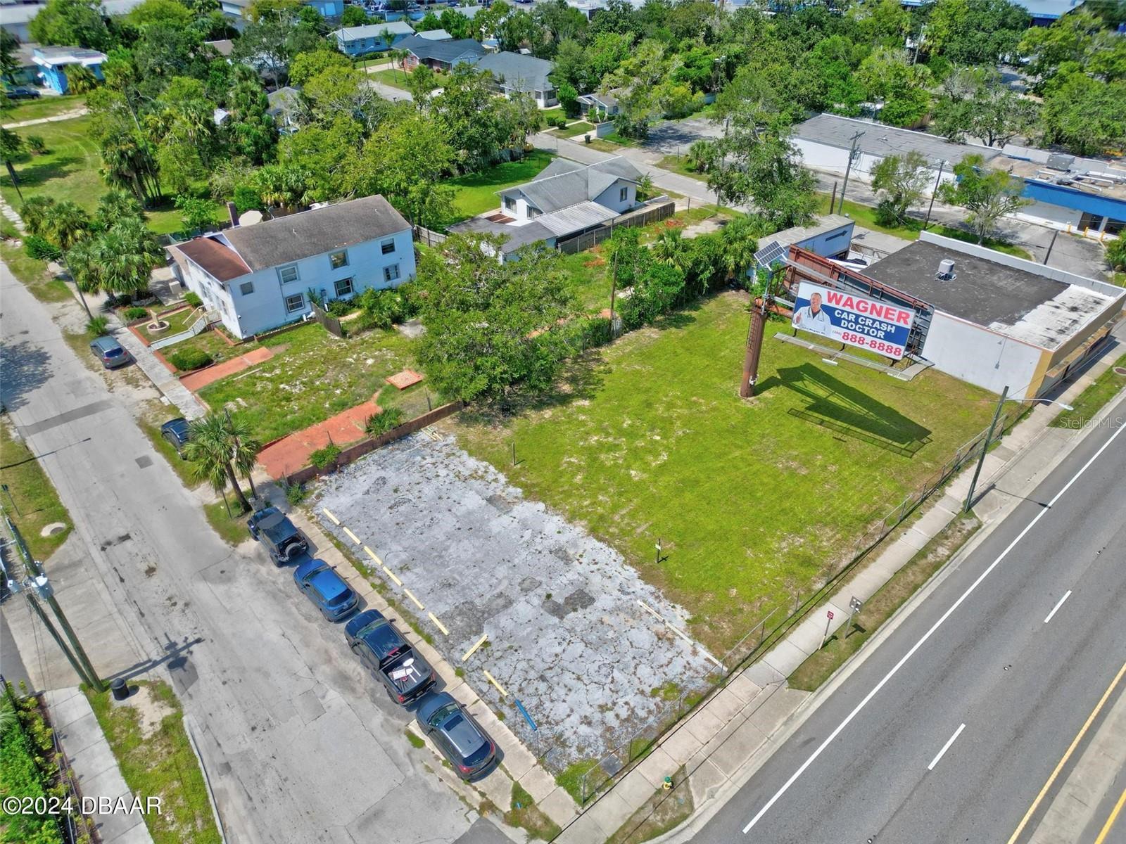 Ridgewood Ave Property Photo 1