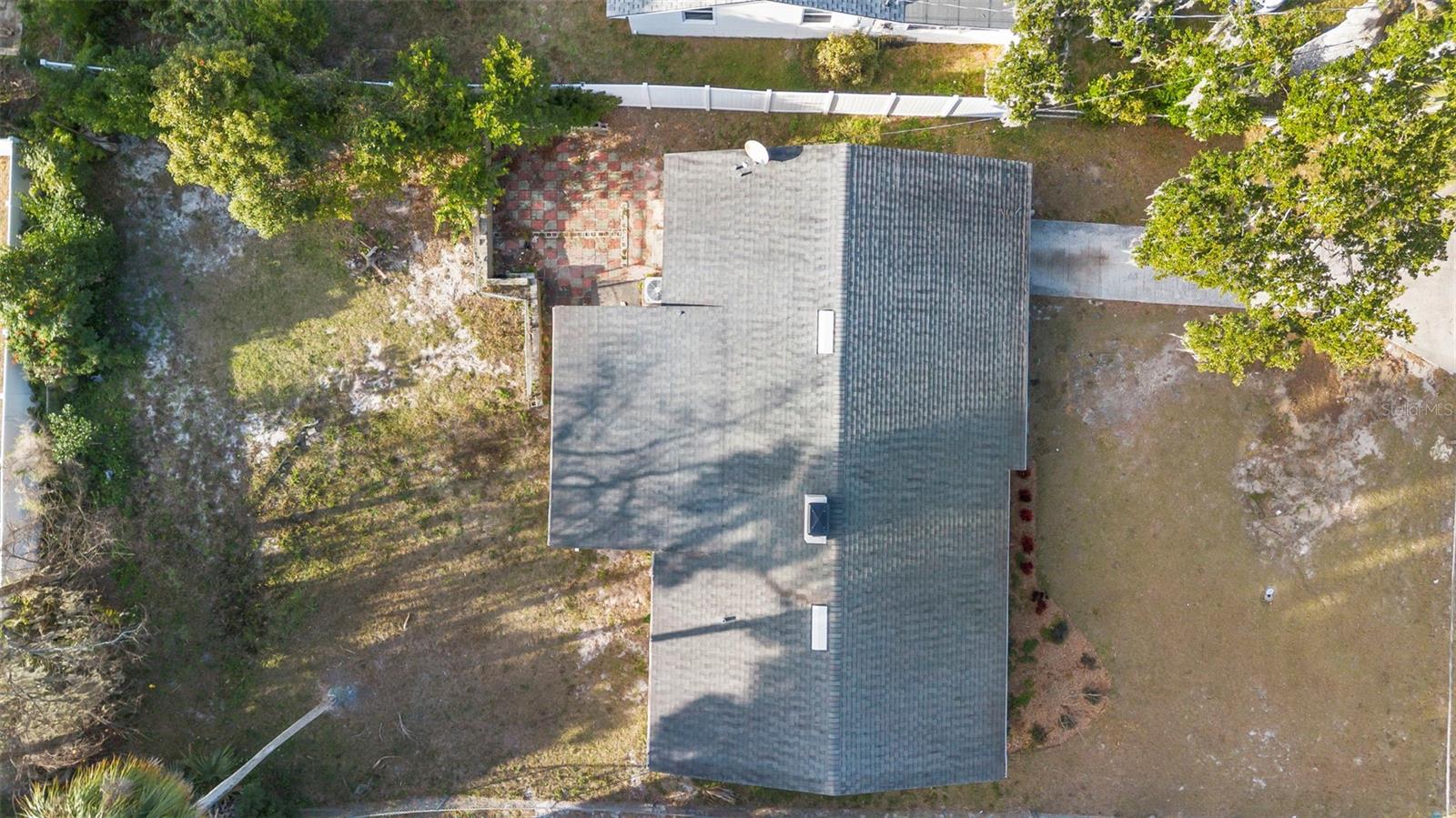 748 Colfax Dr Property Photo 28