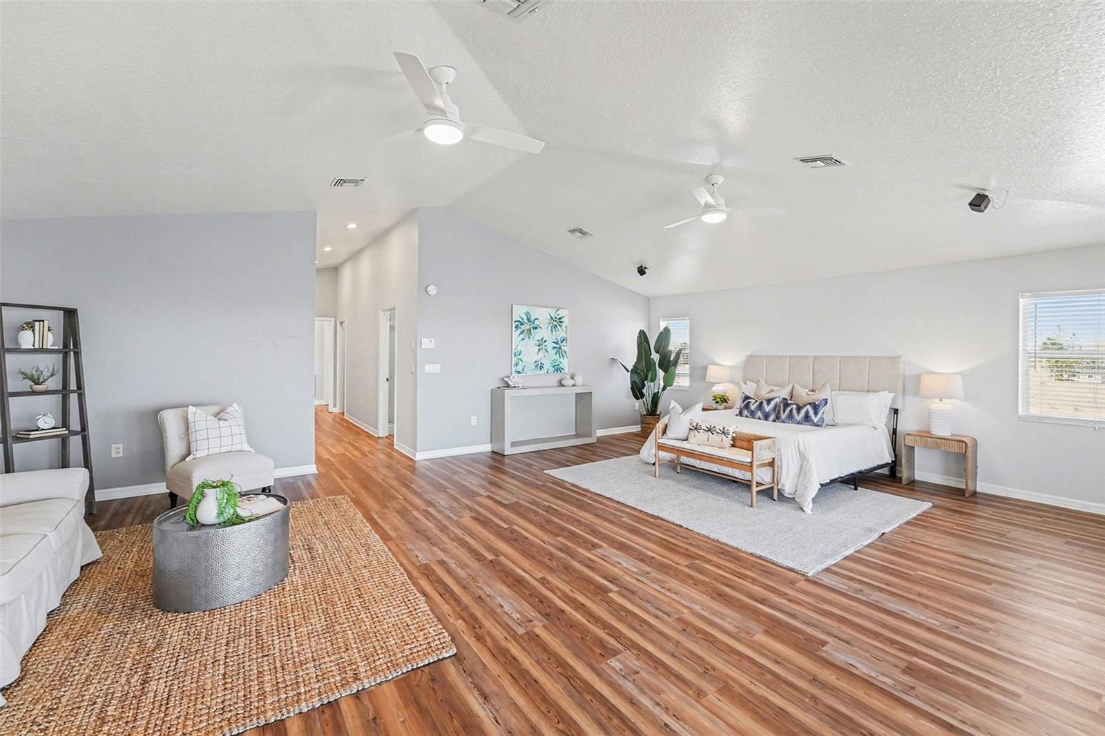 14215 N Bayshore Dr Property Photo 18