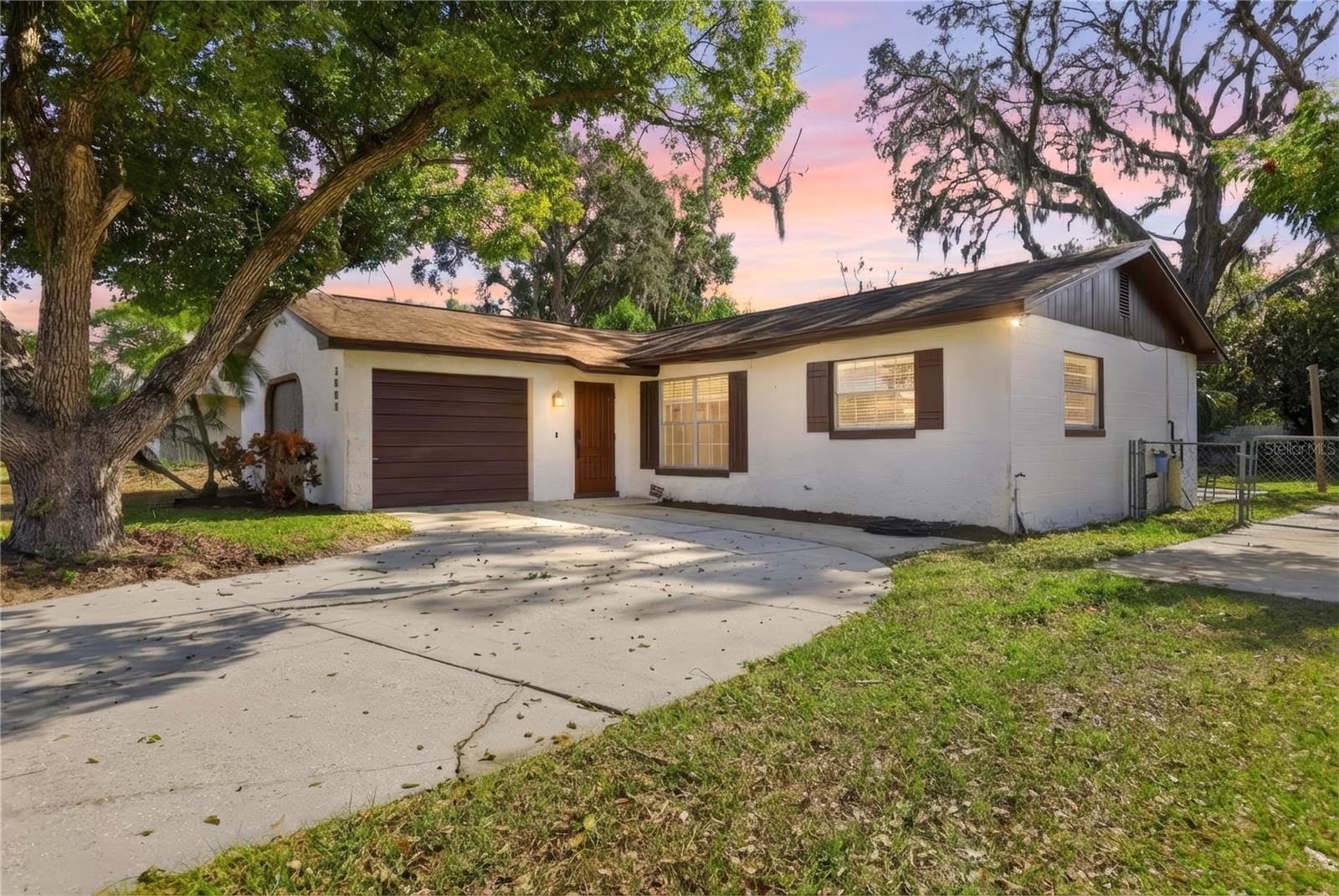 3008 CALUMET DR