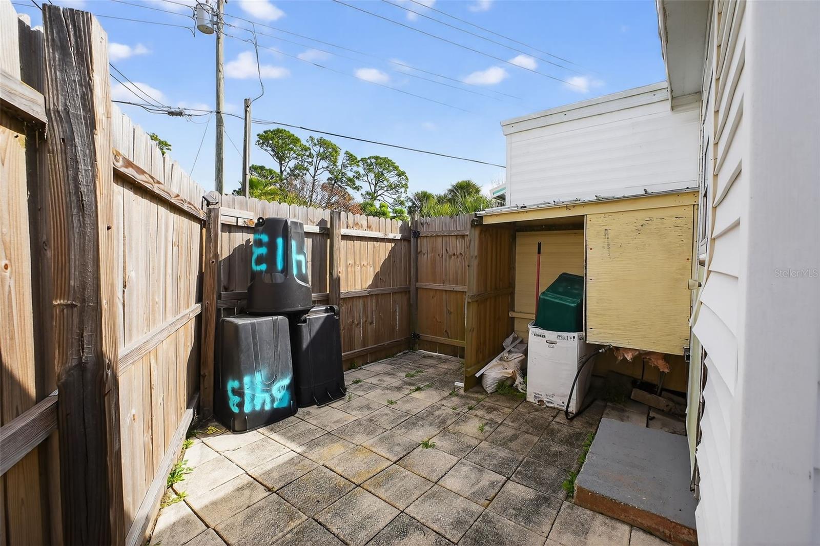 5413 Isabelle Ave Property Photo 21