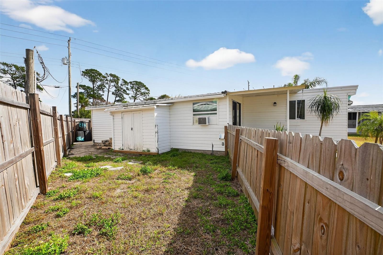 5413 Isabelle Ave Property Photo 23